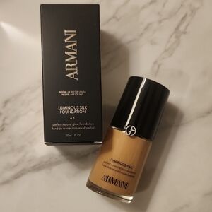 Giorgio Armani Luminous Silk Foundation - 6.5 Medium Neutral Golden